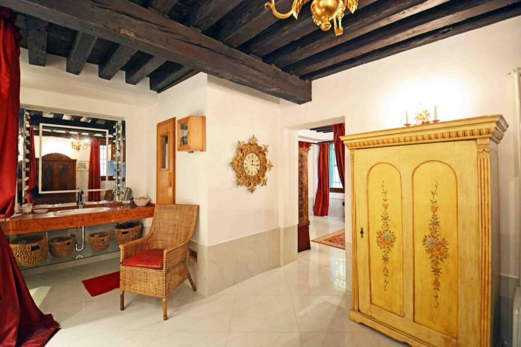 Zattere Cottage Close To Guggenheim Венеція Екстер'єр фото